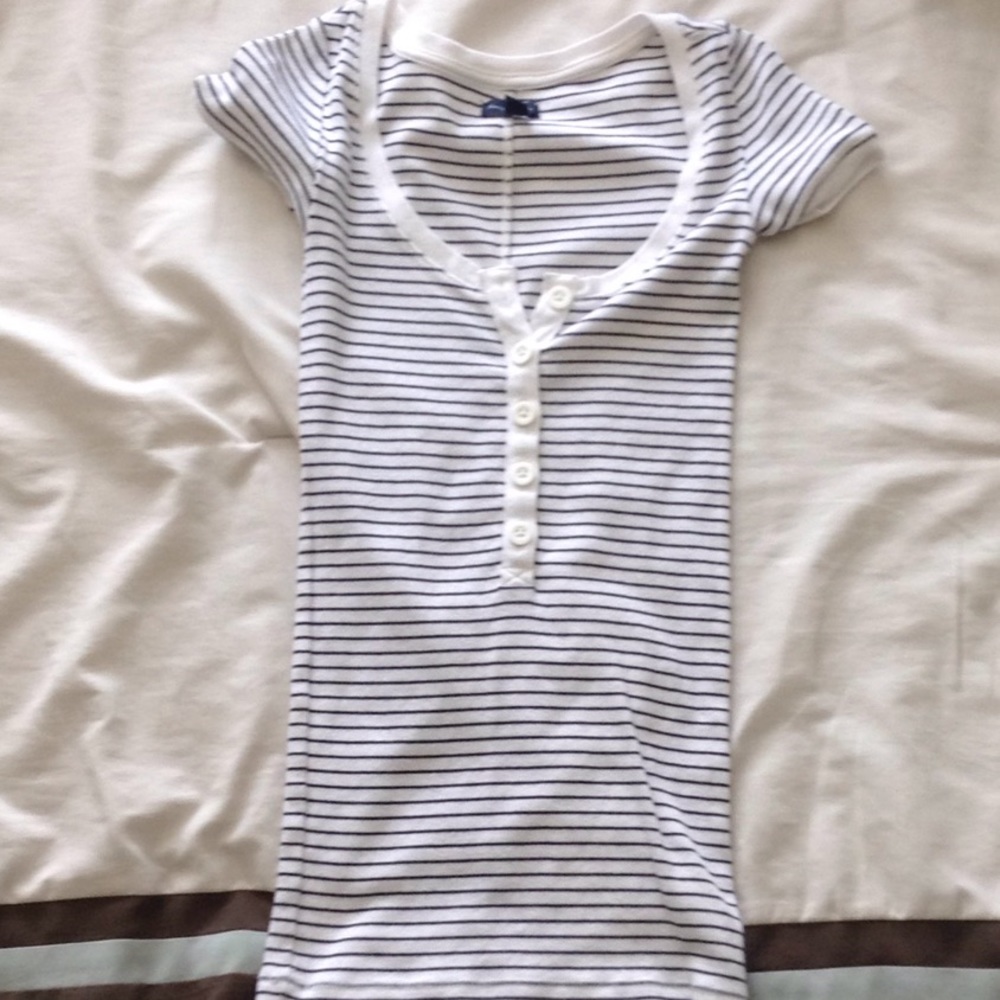 American eagle t-shirt